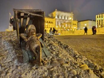 Kolodko: Piszkos Fred miniszobor Budapest