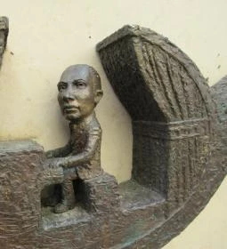 Kolodko: Seress Rezső miniszobor