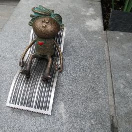 Kolodko: Skála Kópé miniszobor Budapest - Egyéb