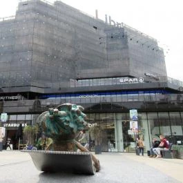 Kolodko: Skála Kópé miniszobor Budapest - Egyéb