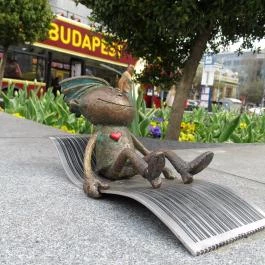 Kolodko: Skála Kópé miniszobor Budapest - Egyéb