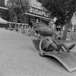 Kolodko: Skála Kópé miniszobor Budapest - Egyéb