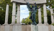Kolodko: Targoncás miniszobor, Budapest