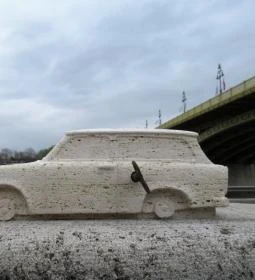 Kolodko: Trabant miniszobor