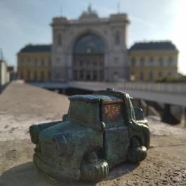 Kolodko: Vissza a jövőbe miniszobor Budapest - Egyéb