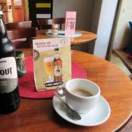 Kolorbár Kulturális Mulató Gyöngyös - Belső