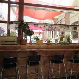 Kolorbár Kulturális Mulató Gyöngyös - Belső