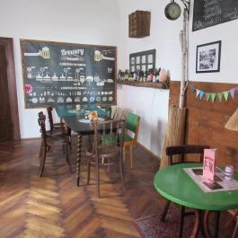 Kolorbár Kulturális Mulató Gyöngyös - Belső