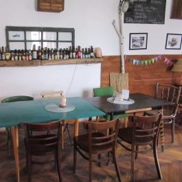 Kolorbár Kulturális Mulató Gyöngyös - Belső