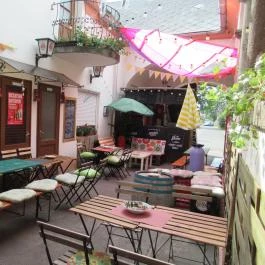 Kolorbár Kulturális Mulató Gyöngyös - Belső