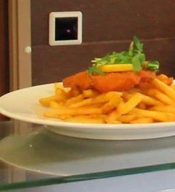 Kolping Uszodai Önkiszolgáló Étterme