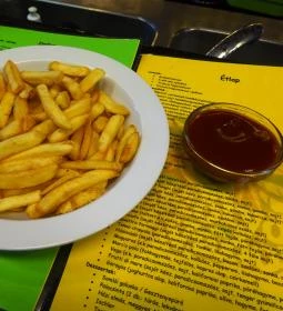 Kölyökvadon Játszóház Étterem - Récsei Center