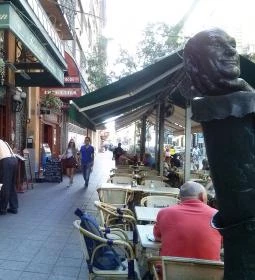 Komédiás Kávéház