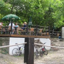 Kompház Budapest - Külső kép