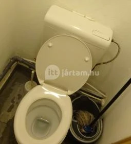 Kontakt - Röser Udvar