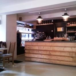 Konyha, Budapest - Belső