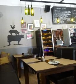 Korhely Faloda & Daloda