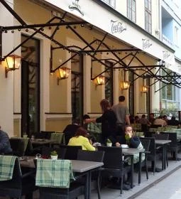 Korhely Faloda & Daloda