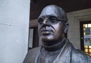 Kornis Gyula szobor Székesfehérvár