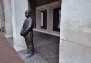 Kornis Gyula szobor Székesfehérvár