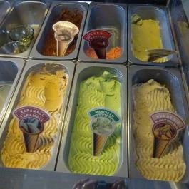 Korona Cukrászda, Budapest - Étel/ital