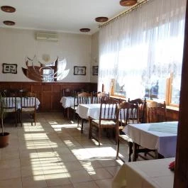 Korona Étterem & Cukrászda Érd - Belső