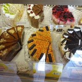 Korona Étterem & Cukrászda Érd - Étel/ital