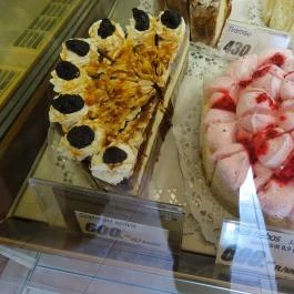 Korona Étterem & Cukrászda Érd - Étel/ital