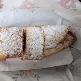 Strudelli Rétesház, Kistarcsa - Étel/ital