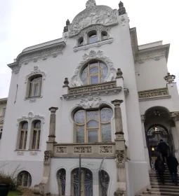 Kőrössy-villa (ResoArt Villa)