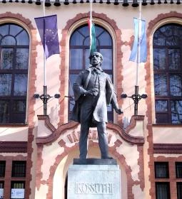 Kossuth Lajos szobra - Pesterzsébet