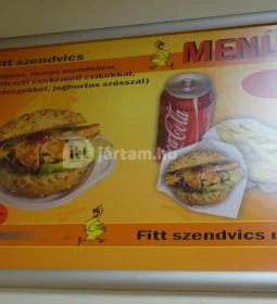 Kotkodács Csirkefalatozó