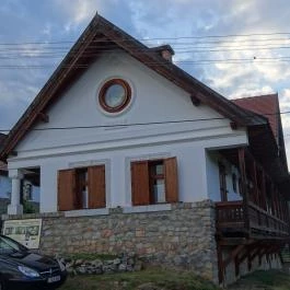 Kövirózsa Apartmanház, Aggtelek - Külső kép