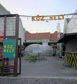 Köz_hely