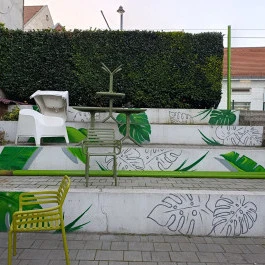 Köz_hely Budapest - Külső kép