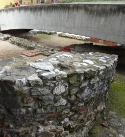 Középkori Romkert - Nemzeti Emlékhely