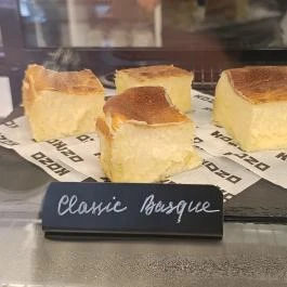 KOZO - Cheesecake & Specialty Coffee, Budapest - Étel/ital