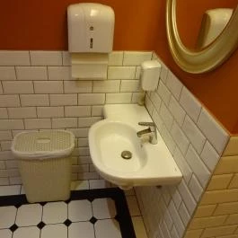 Központ Bisztró Budapest - Mosdó