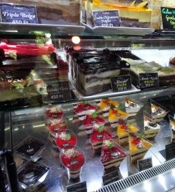 Krém Cukrászda & Kávézó