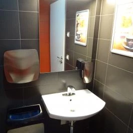 Krém Cukrászda & Kávézó Székesfehérvár - Mosdó