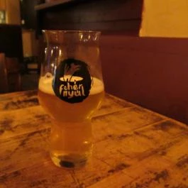 Krimó Pub & Sörfőzde Budapest - Étel/ital