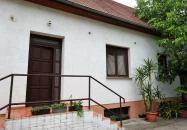 Krokodil Étterem, Panzió & Vendégház Balf