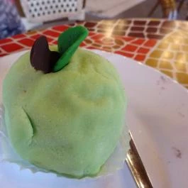 Kunyhó Cukrászda Budapest - Étel/ital