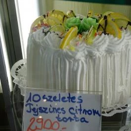 Kunyhó Cukrászda Budapest - Étel/ital