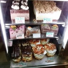 Kunyhó Cukrászda Budapest - Étel/ital