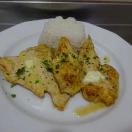 Kürtös Ételbár Budapest - Étel/ital