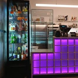 kv the coffee shop, Budapest - Belső