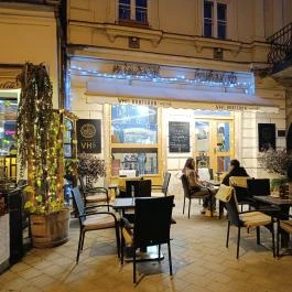 Kvaterka VH5 Bisztró, Miskolc - Külső kép