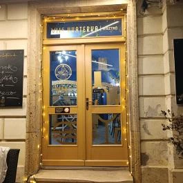 Kvaterka VH5 Bisztró, Miskolc - Külső kép