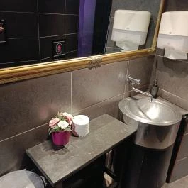 L.A Burger Budapest - Mosdó